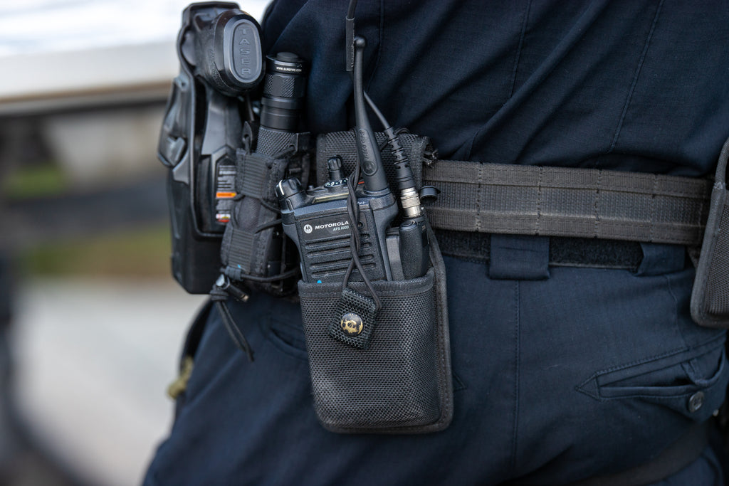 P/N: 15SR : ONLY for Selex/Marconi /Bowman H4855, H4855U, AN/PRC-343, Personal Role Radio PRR Integrated Intra Squad Radio IISR.
Law Enforcement/High Professional Grade 6 Pin Radio Adapter. Connector allows for easy quick disconnect, detach, connect in a swift rapid form. Comm Gear Supply CGS