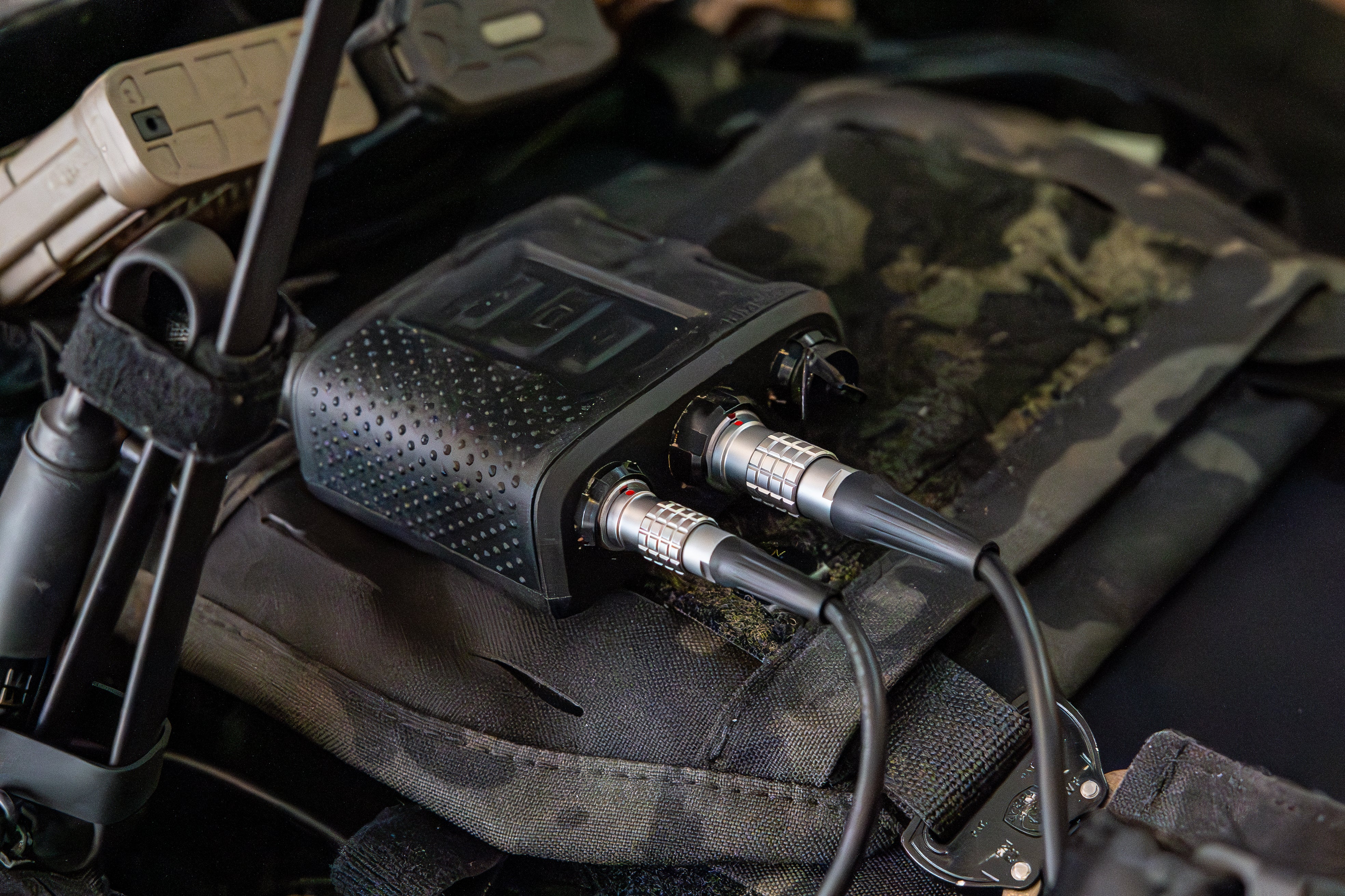 その他 INVISIIO X50 Invisio X50 KIT – Five Four Communications