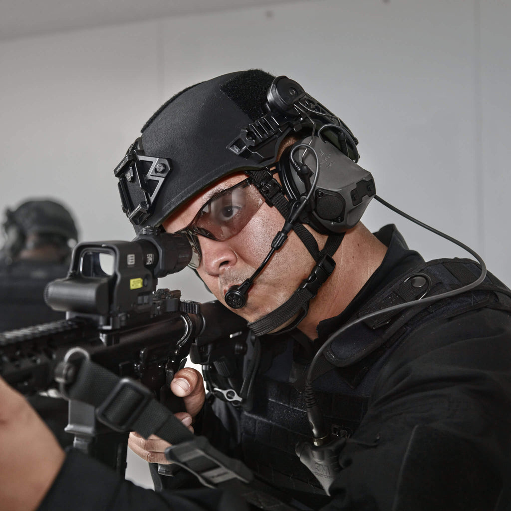 MT14H418A-92 GE MT14H418A-92 GN MT14H418A-92 CY: 3M Peltor ComTac VIII Tactical Headset with Single Downlead Dual Comms Connector 5 Pole TP-105/U384 Connector CGS Comm Gear Supply MT14H418A-35 GE MT14H418A-35 GN MT14H418A-35 CY