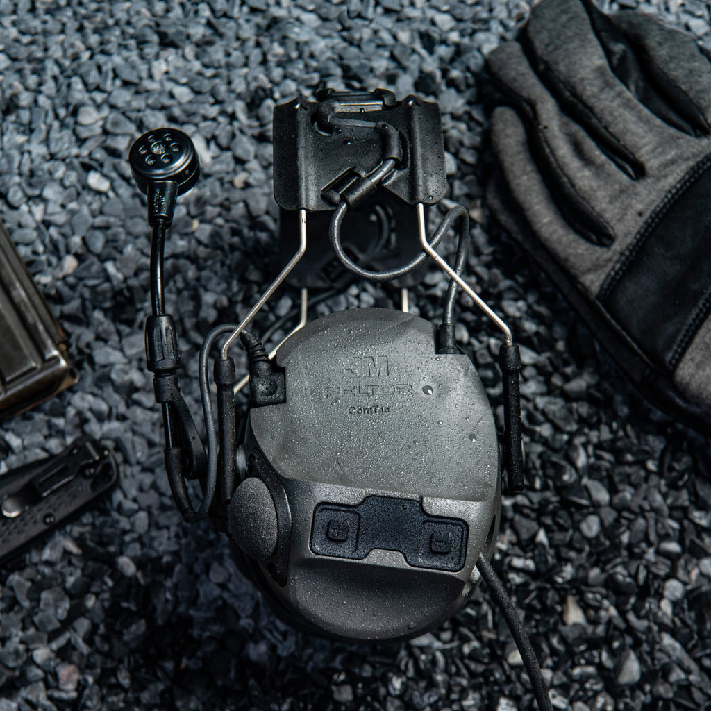 MT14H418A-92 GE MT14H418A-92 GN MT14H418A-92 CY: 3M Peltor ComTac VIII Tactical Headset with Single Downlead Dual Comms Connector 5 Pole TP-105/U384 Connector CGS Comm Gear Supply MT14H418A-35 GE MT14H418A-35 GN MT14H418A-35 CY